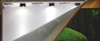 LED, LED Schrift, RGB Lichter, LED Technik, LED Komponenten, LED Kaufen, LED Wandstrahler, LED Trafos, LED Transformator, LED Strahler, LED Hallenleuchte, LED Einbauleuchte